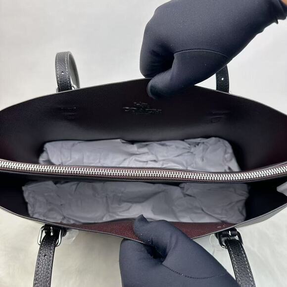 COACH Mollie Tote Large Size In Leather In Silver/Black CV968 NWT - Picture 7 of 12